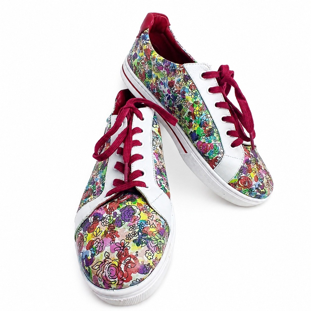 Brighton Blooms Women 10 Floral Leather Sneakers Heart Y2K Whimsical Boho Artsy